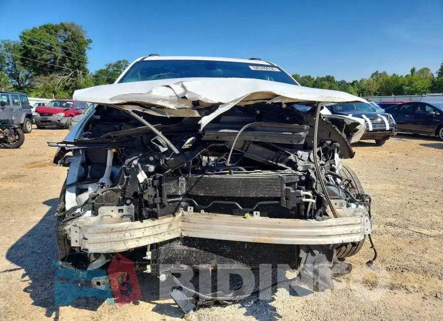 2C4RC1EG3JR310841 Photo# 5