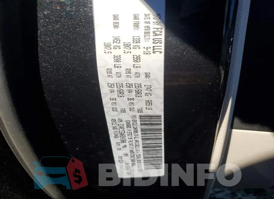 2C4RC1EGXKR541608 Photo# 13