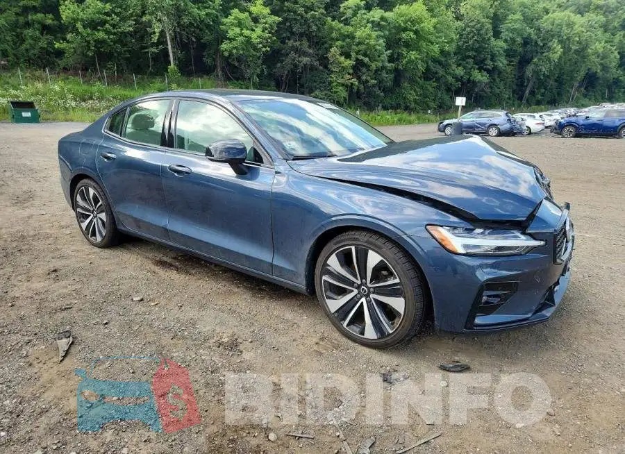 7JRL12TZ6NG160772 Photo# 4