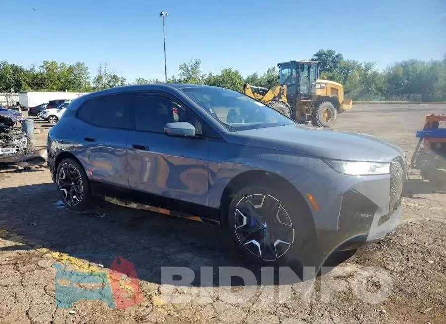 WB523CF09SCS73296 Photo# 4