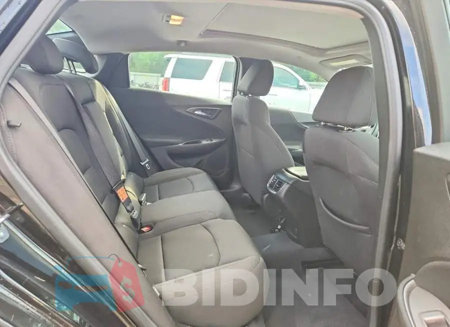 1G1ZD5ST3PF202458 Photo# 10