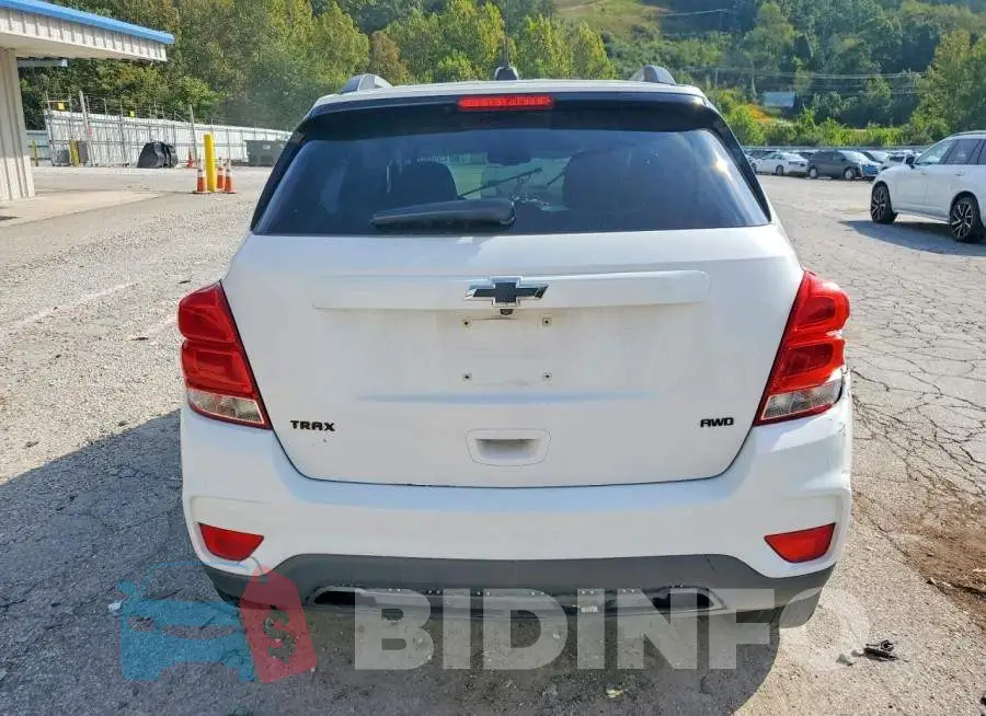 3GNCJPSB8JL297743 Photo# 6