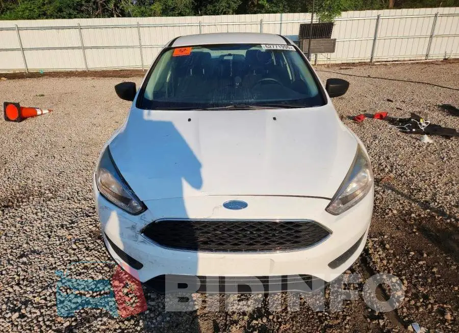 1FADP3E22JL227074 Photo# 5