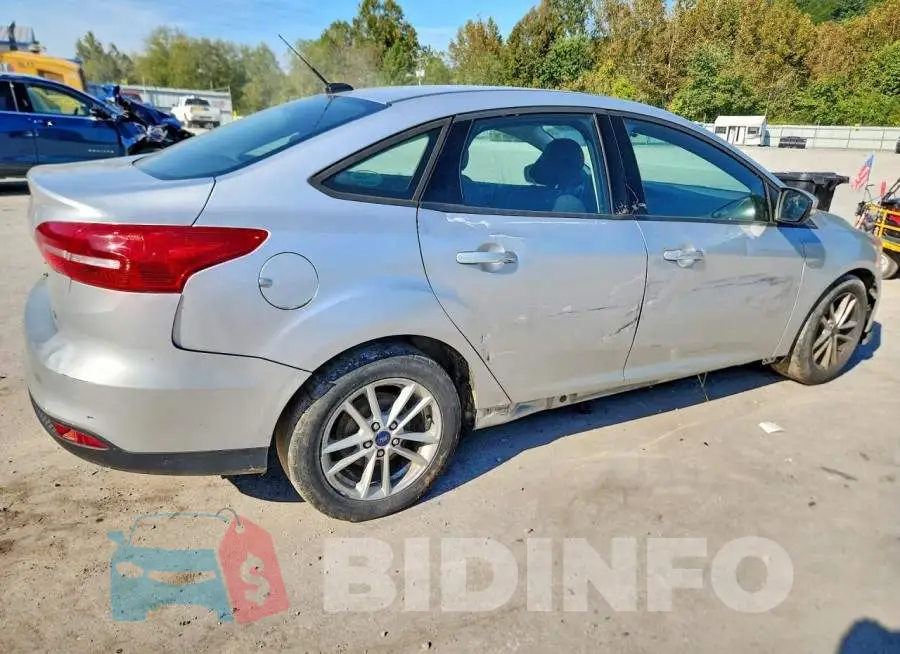 1FADP3F23HL313292 Photo# 3