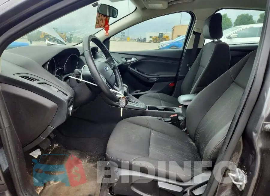 1FADP3FEXJL300927 Photo# 7