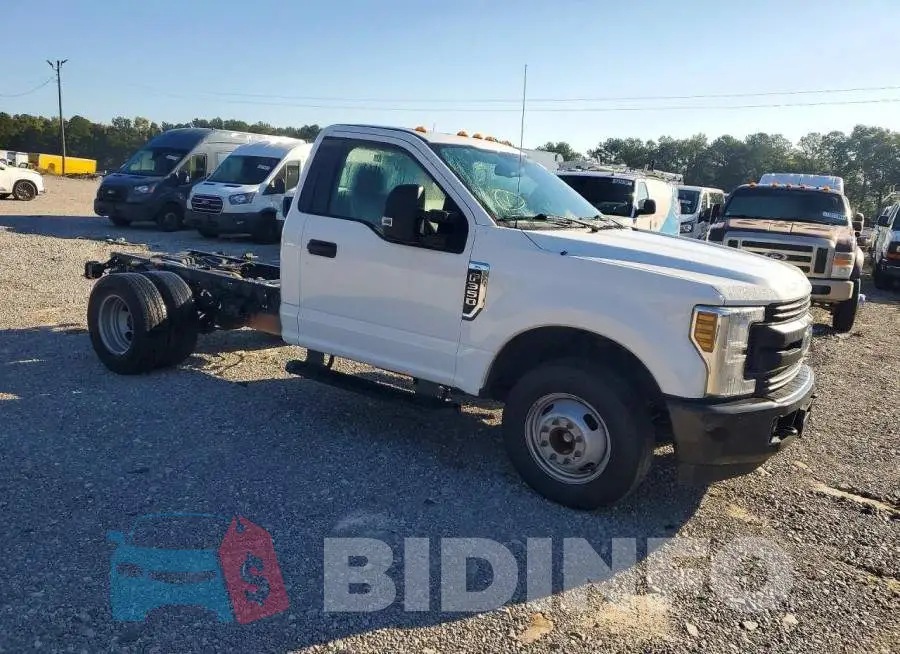 1FDRF3G64KEE36465 Photo# 4