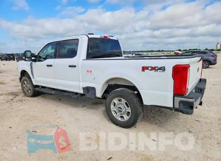1FT7W2BA8SED12541 Photo# 2