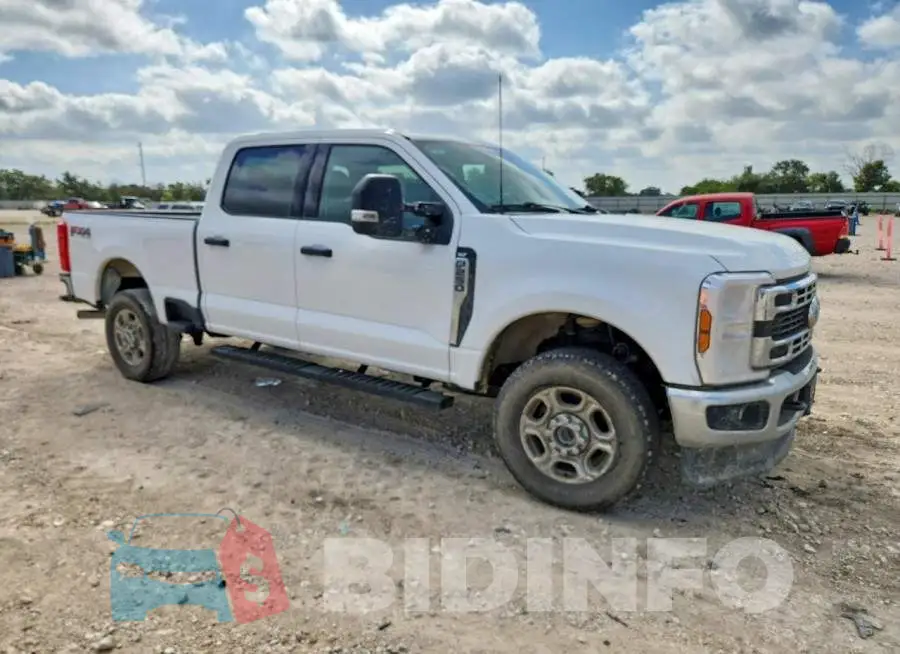 1FT7W2BA8SED12541 Photo# 4