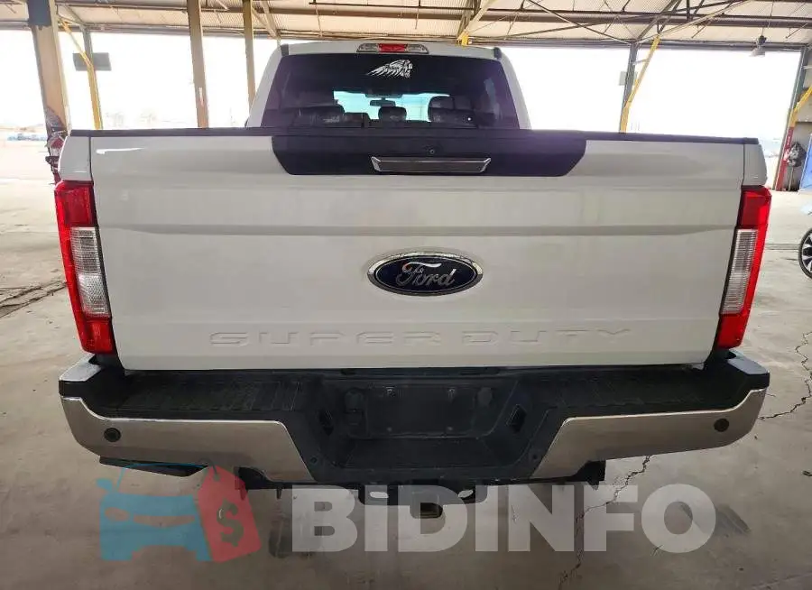 1FT7W2BTXKEG75666 Photo# 6