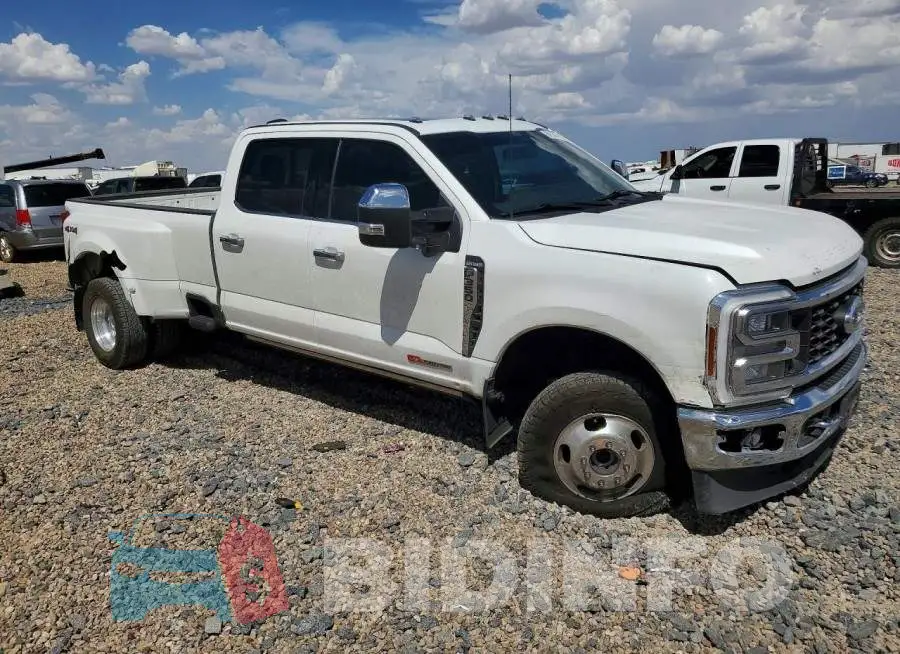 1FT8W3DM8RED52372 Photo# 4