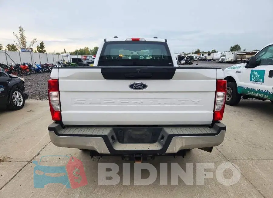 1FT8X3B69MED05104 Photo# 6