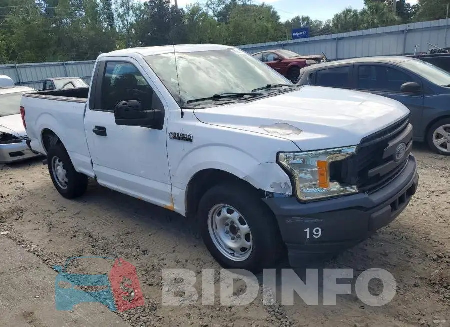 1FTMF1CPXJKD23377 Photo# 4