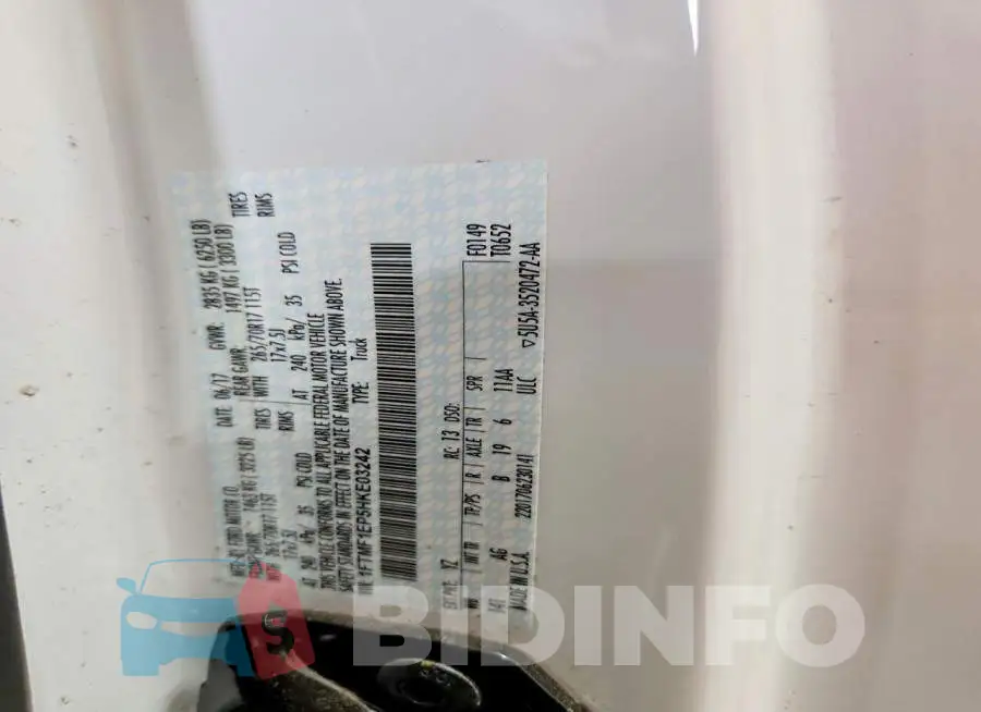 1FTMF1EP5HKE03242 Photo# 13