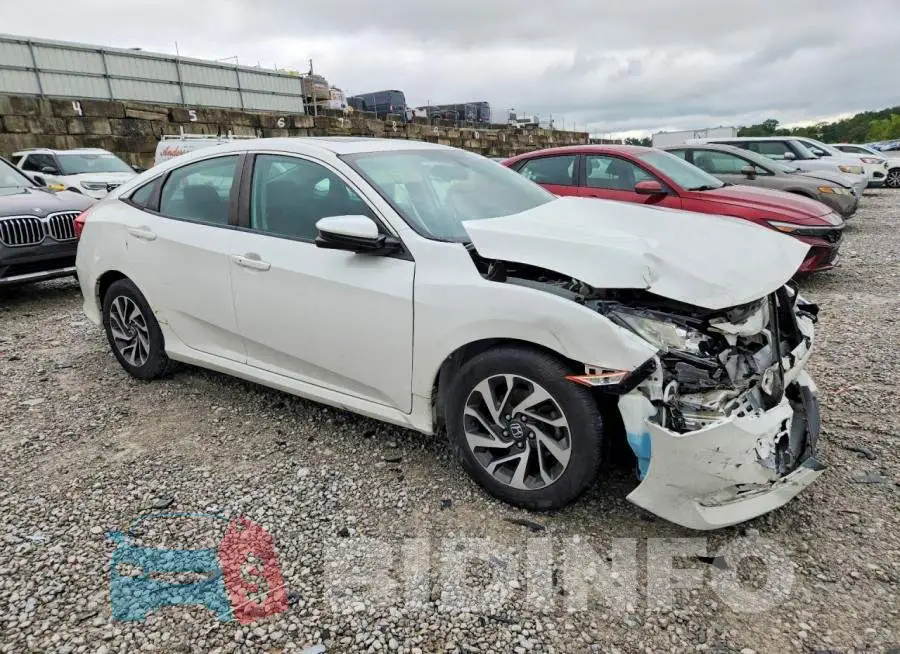 19XFC2F71HE040527 Photo# 4