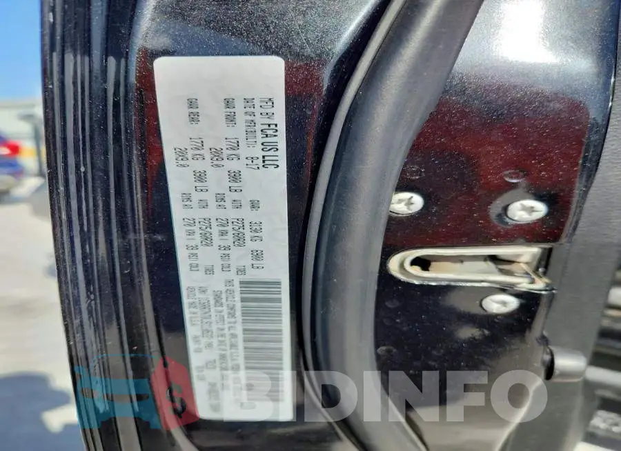 1C6RR7NT0JS110522 Photo# 12