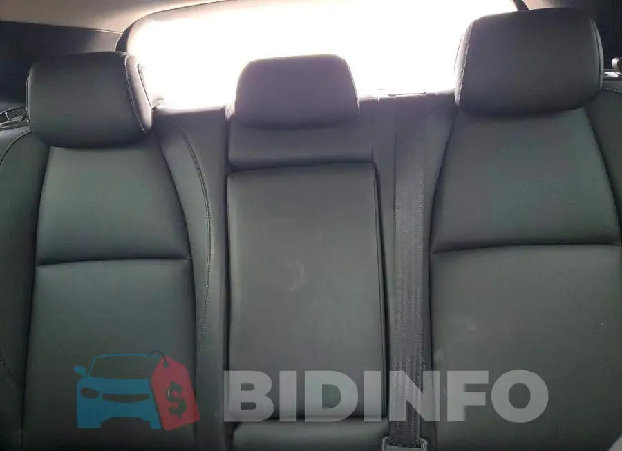 3MVDMBBL6MM260817 Photo# 10