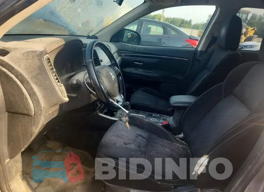 JA4AZ2A34KZ608062 Photo# 7