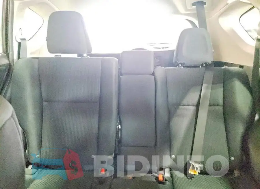 2T3BFREV0HW620404 Photo# 10