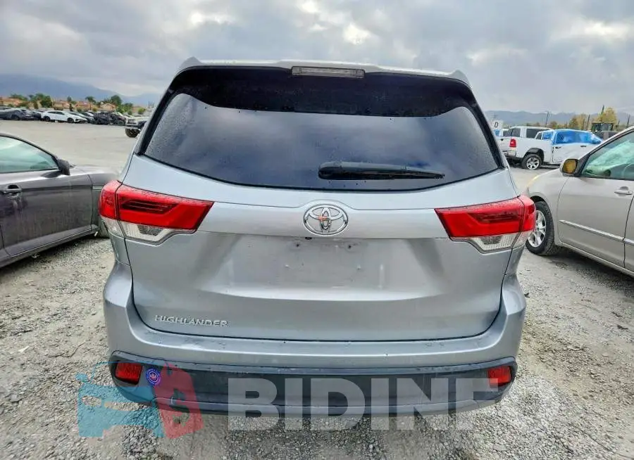 5TDZARFH3JS034342 Photo# 6
