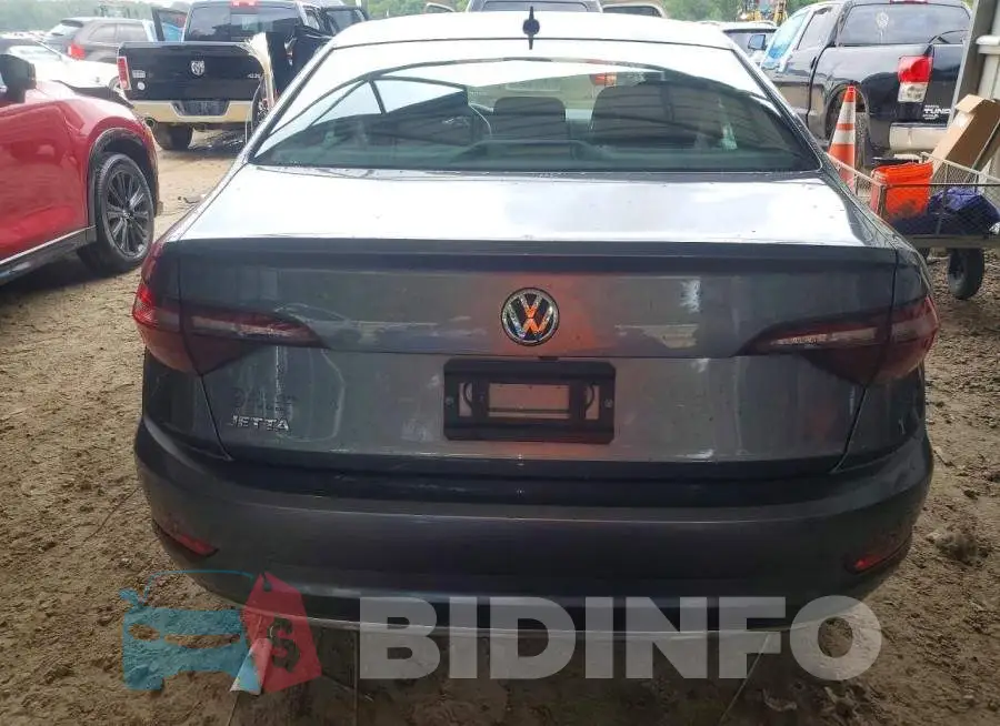 3VWCB7BU6KM129213 Photo# 6