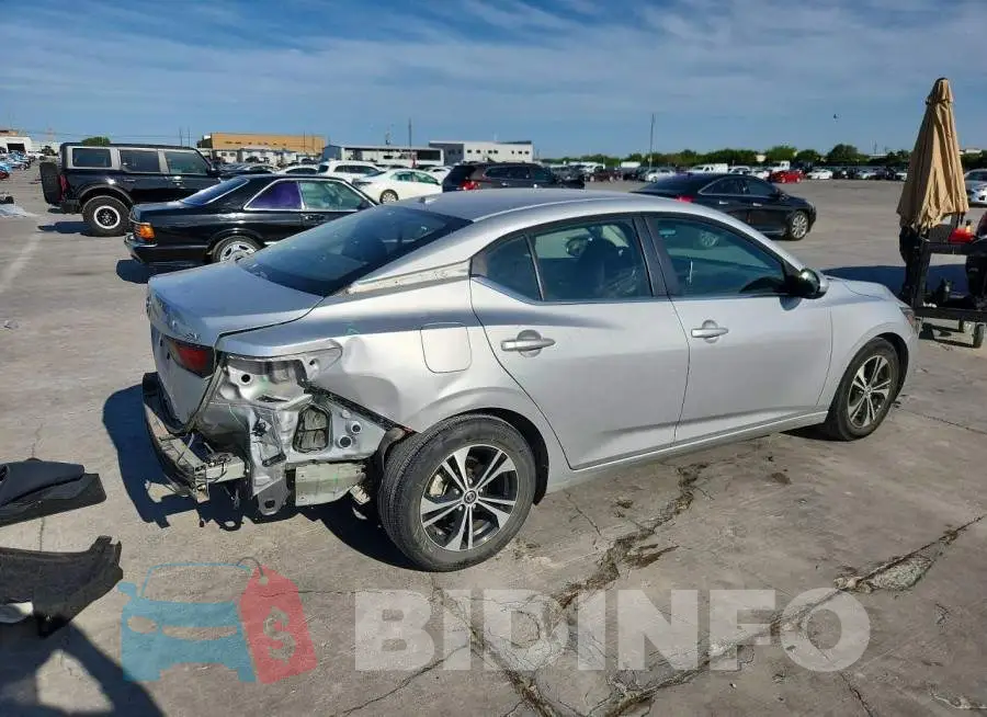 3N1AB8CV3NY318747 Photo# 3