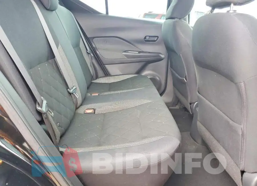 3N1CP5CU6JL522109 Photo# 10