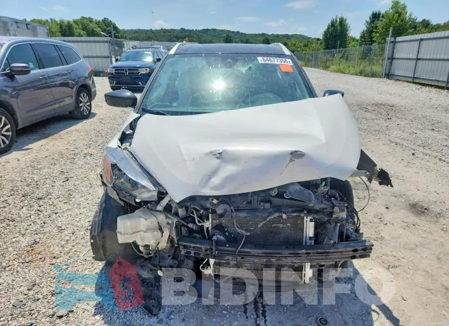 3N1CP5CV6NL528135 Photo# 5