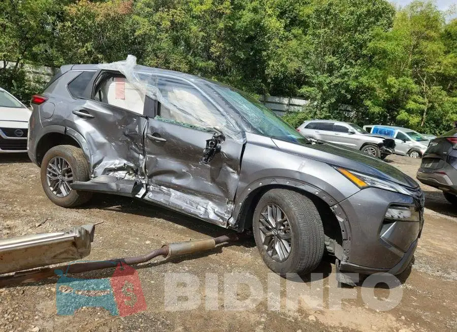 5N1BT3BB3TC748627 Photo# 4