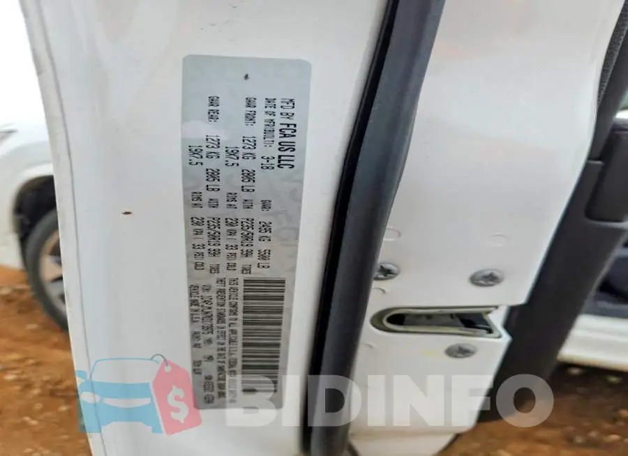 1C4PJMJN7KD173975 Photo# 13