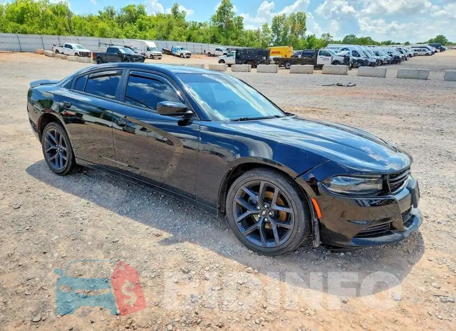 2C3CDXBG1KH599868 Photo# 4