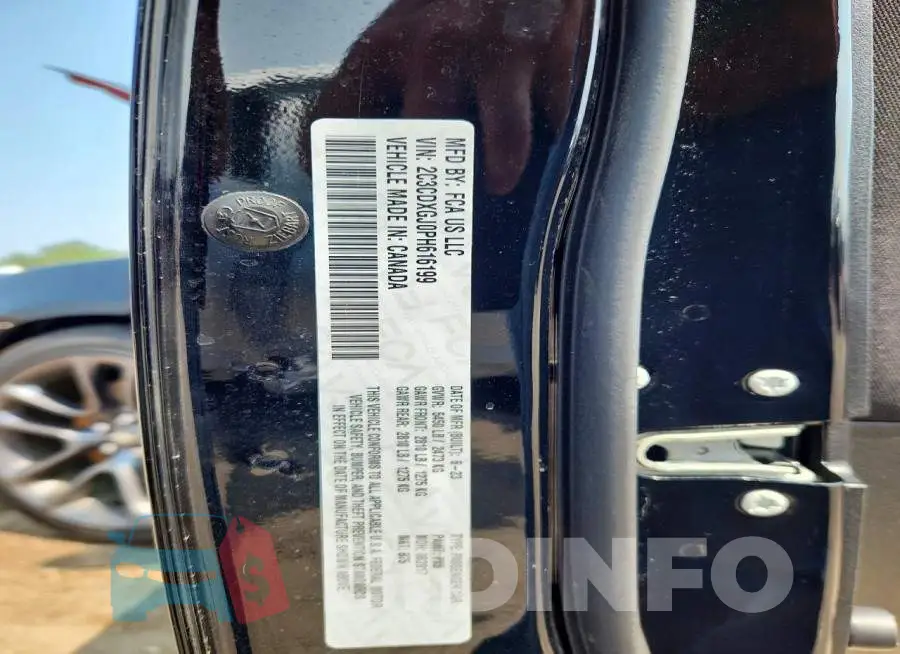 2C3CDXGJ0PH616199 Photo# 13