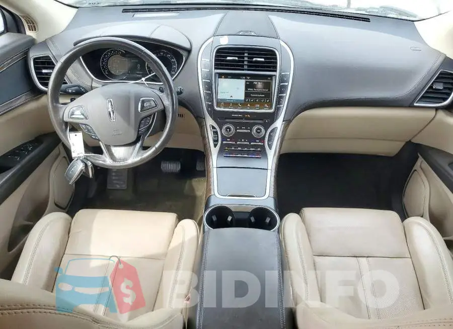 2LMPJ8LR9JBL49906 Photo# 8