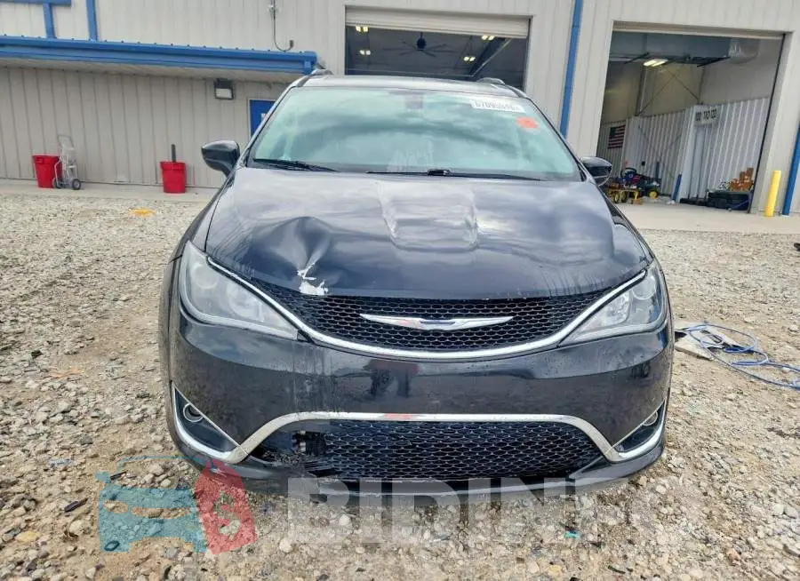 2C4RC1BG1HR670771 Photo# 5