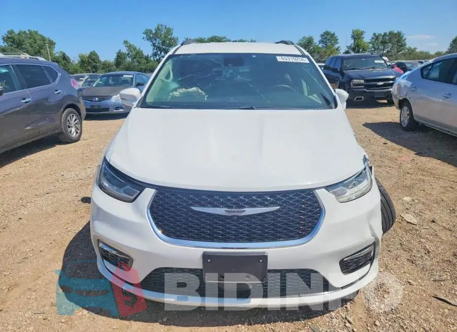 2C4RC1BG6NR138993 Photo# 5