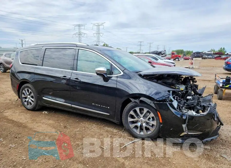 2C4RC1N70SR528639 Photo# 4