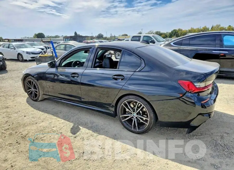 3MW5R1J00M8B80590 Photo# 2