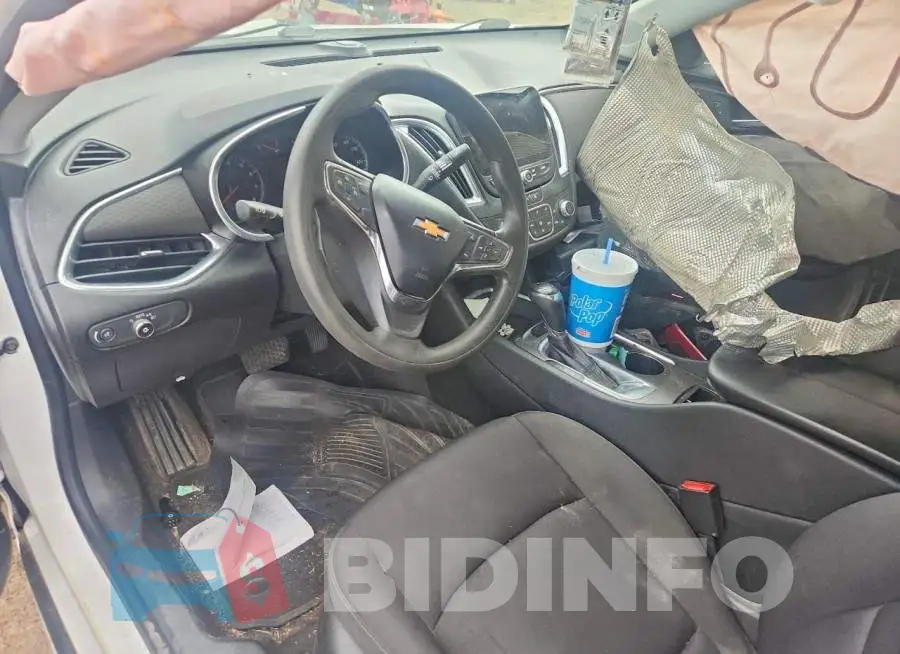 1G1ZD5ST6LF091480 Photo# 8