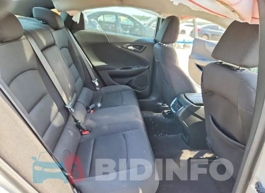 1G1ZD5ST6NF122312 Photo# 10