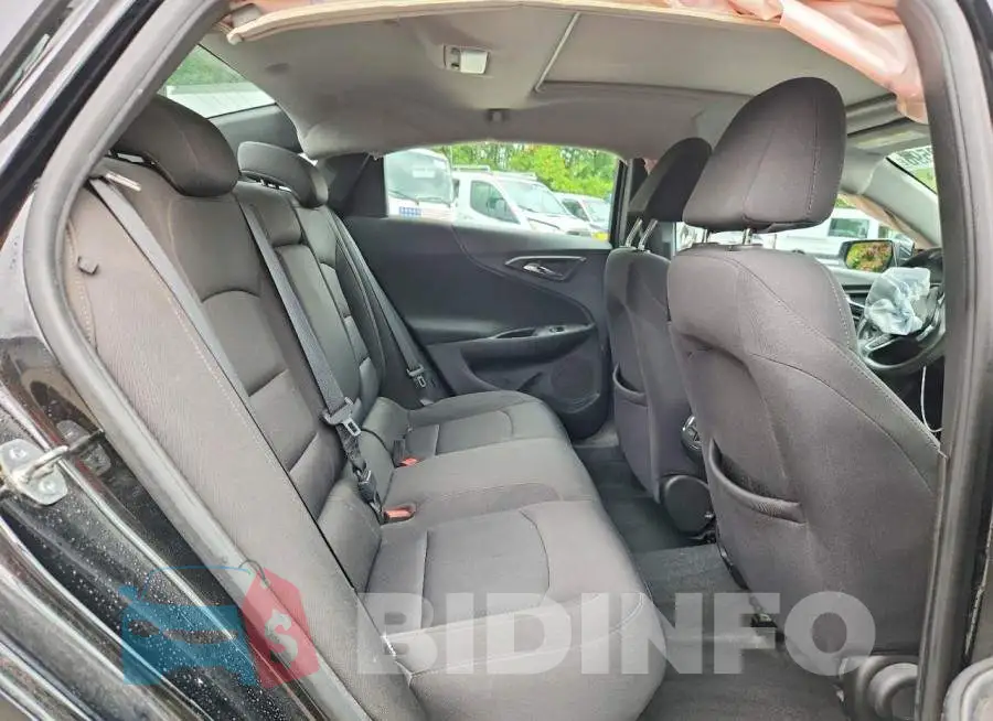 1G1ZD5ST7KF112657 Photo# 10