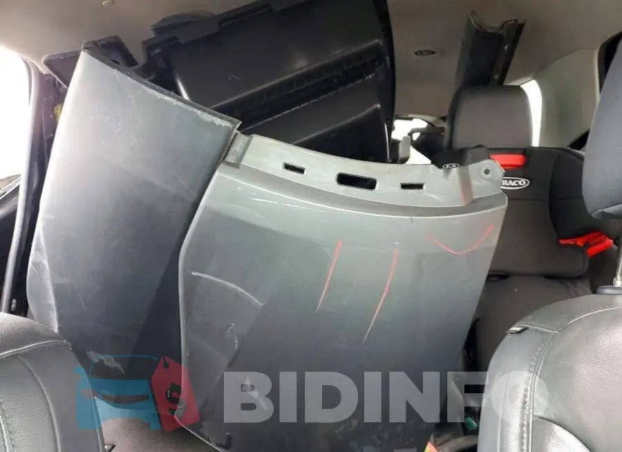 1GNEVHKW3LJ181723 Photo# 10