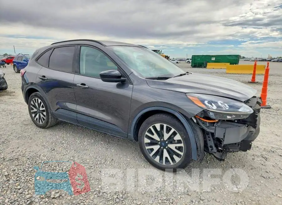 1FMCU9BZ1LUC30558 Photo# 4