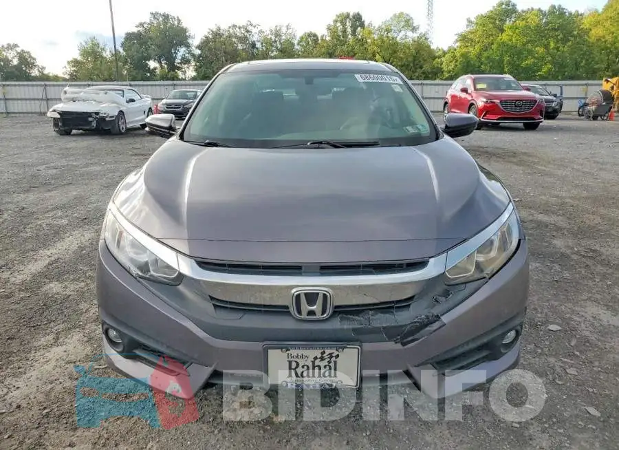 19XFC1F32HE213947 Photo# 5