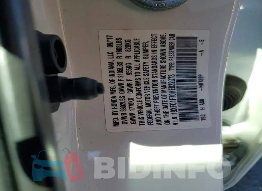 19XFC1F70HE032073 Photo# 12
