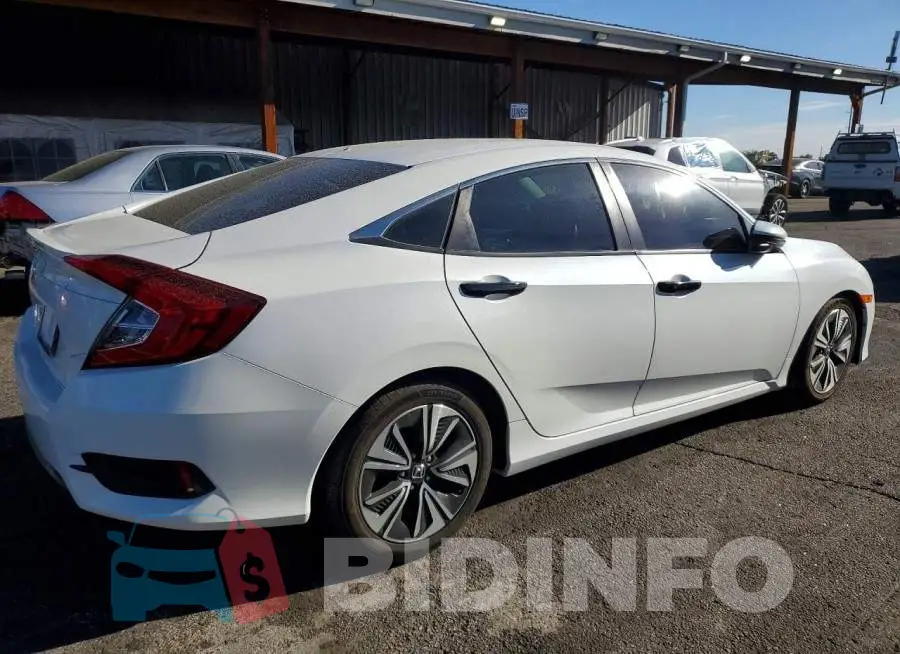 19XFC1F70HE032073 Photo# 3