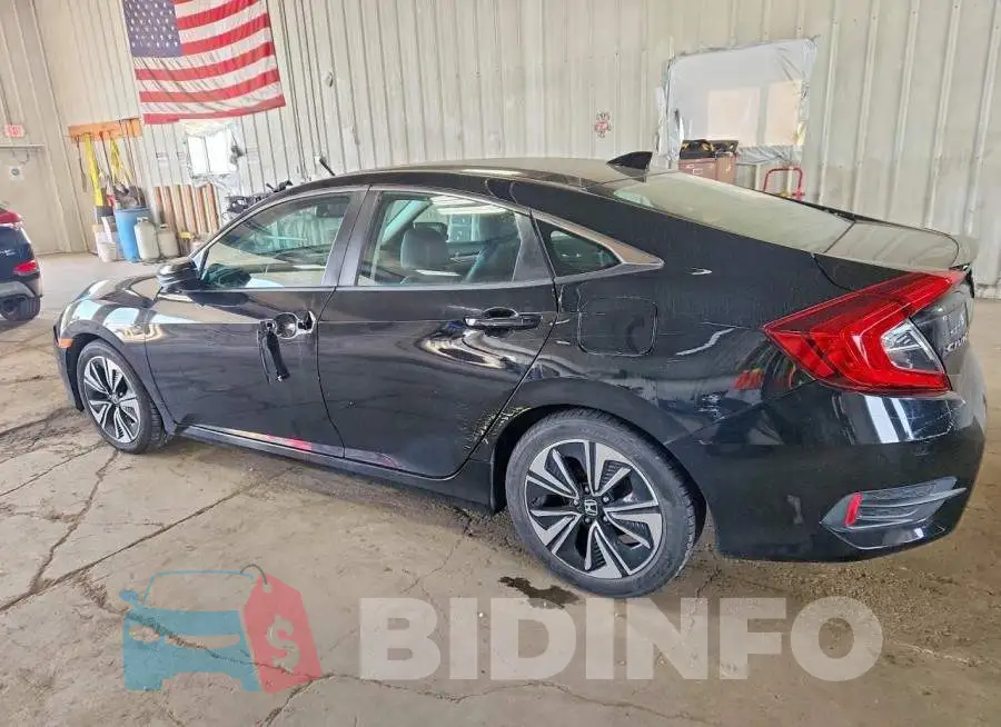19XFC1F79HE014817 Photo# 2