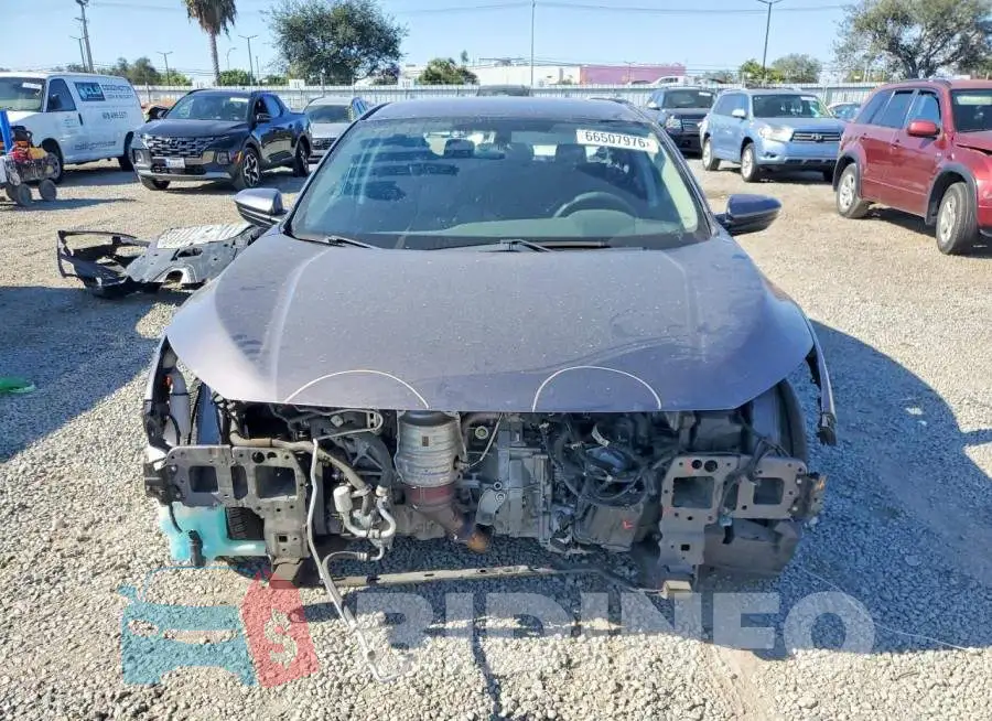 19XFC2F50HE230267 Photo# 5