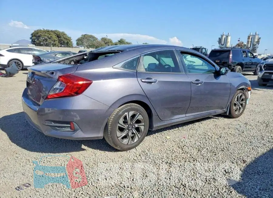19XFC2F50HE230267 Photo# 3