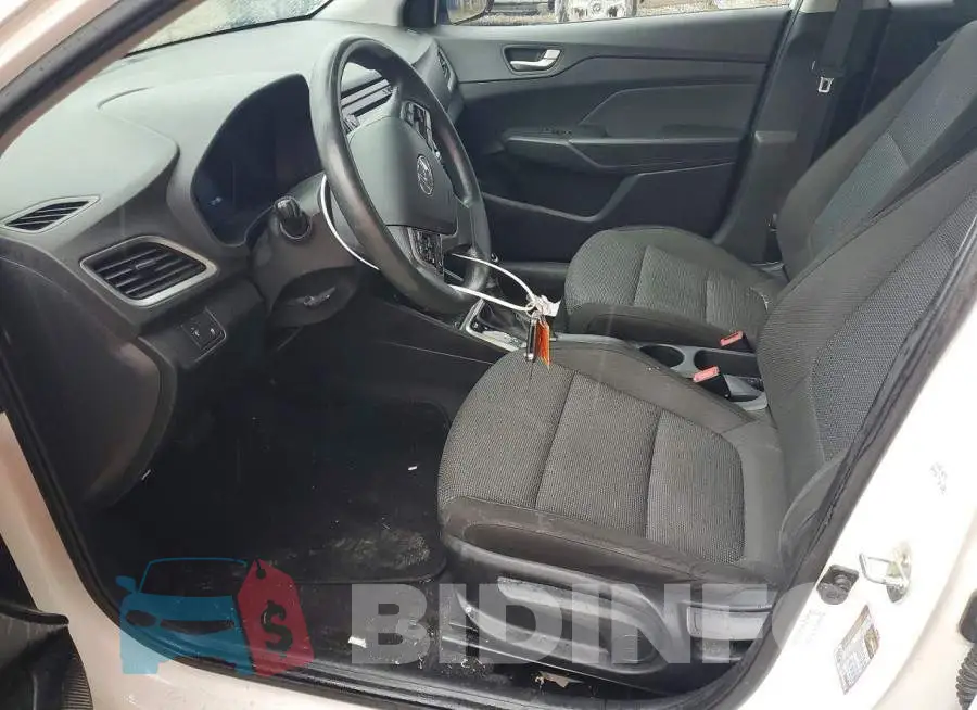 3KPC24A64LE104083 Photo# 7