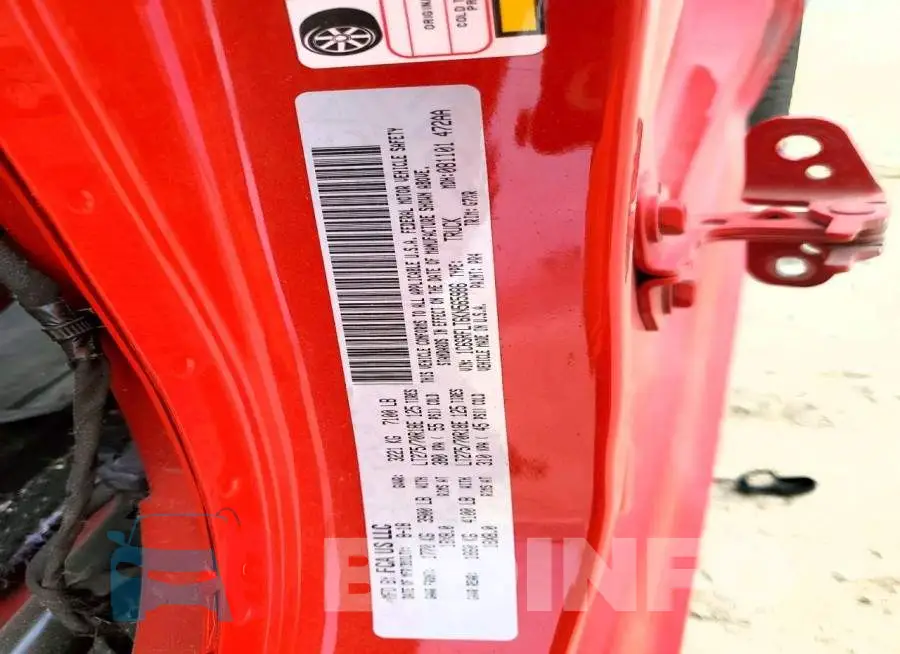 1C6SRFLT6KN565986 Photo# 13