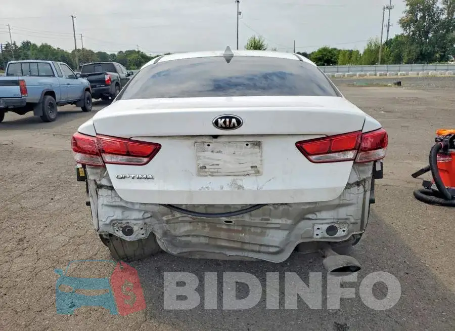 5XXGT4L34JG267113 Photo# 6